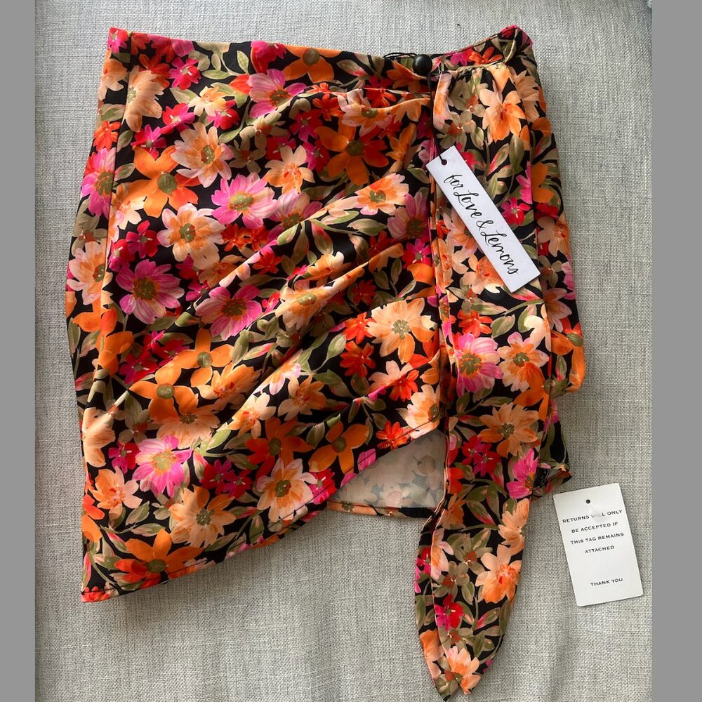 NWT For Love and Lemons floral skirt XS